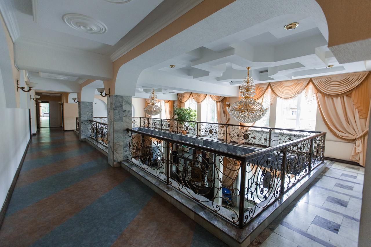 Hotel Altay Leninogorsk 외부 사진